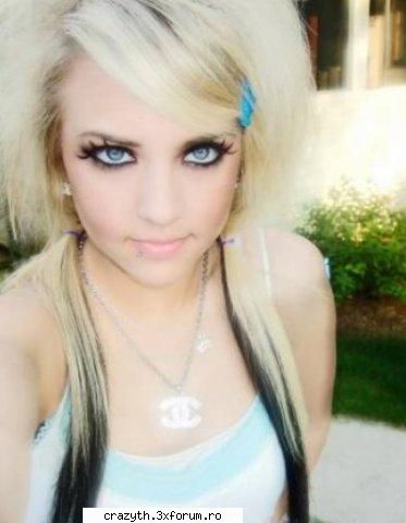 Katie Babyfayce - *MiSS●๋●�ShAre Kei●๋● - *Emo