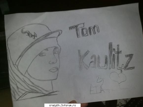 decii .. sa continuii .. 

4.tom .. il stiti ... my hobby ... the drawing :p